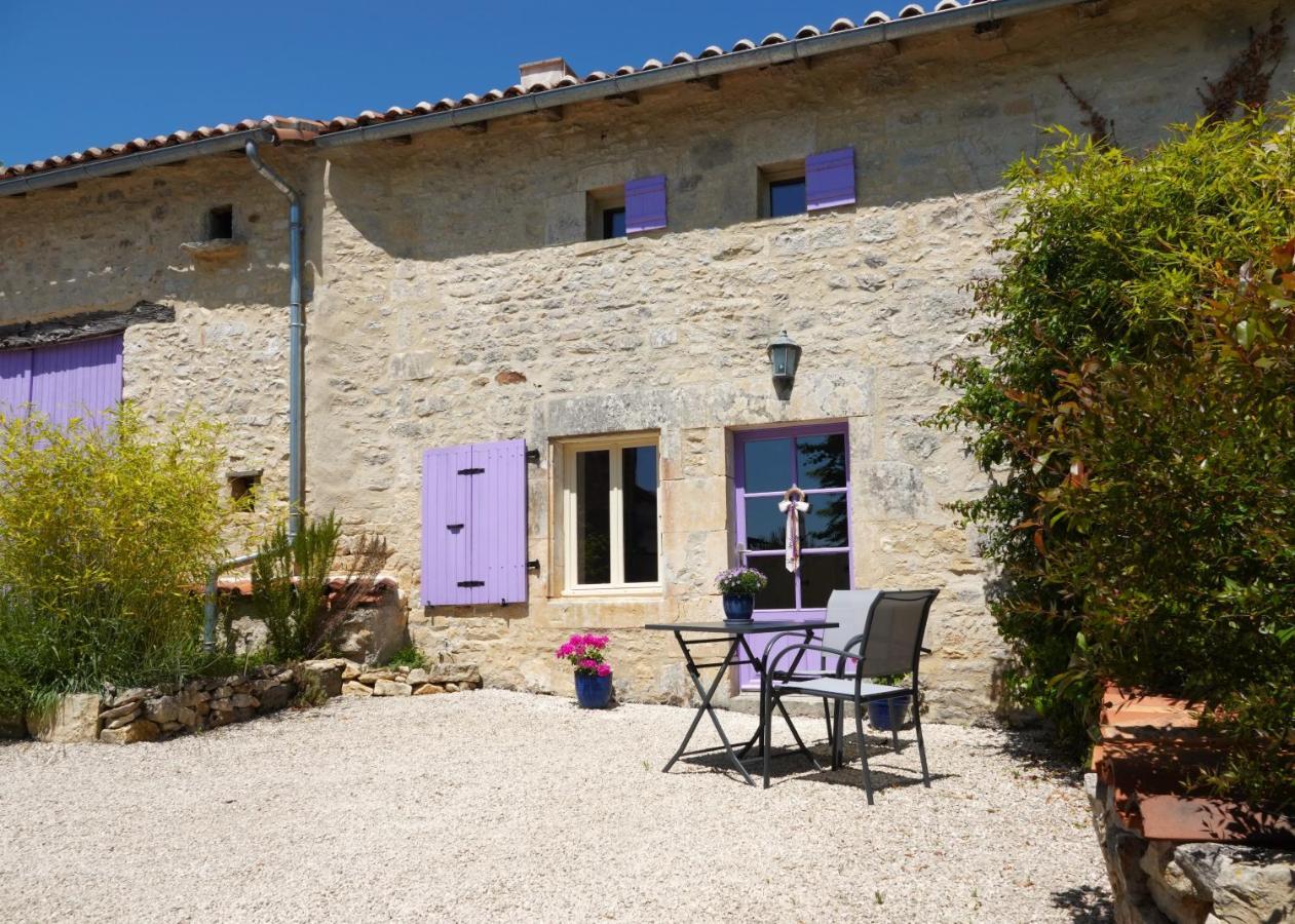 Gite Rural La Maison Mauve Ventouse Exterior photo